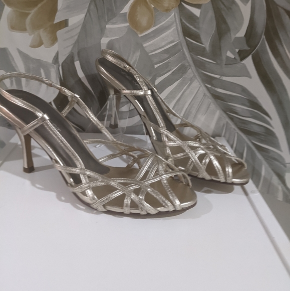 Silver strappy heels - Picture 2 of 7